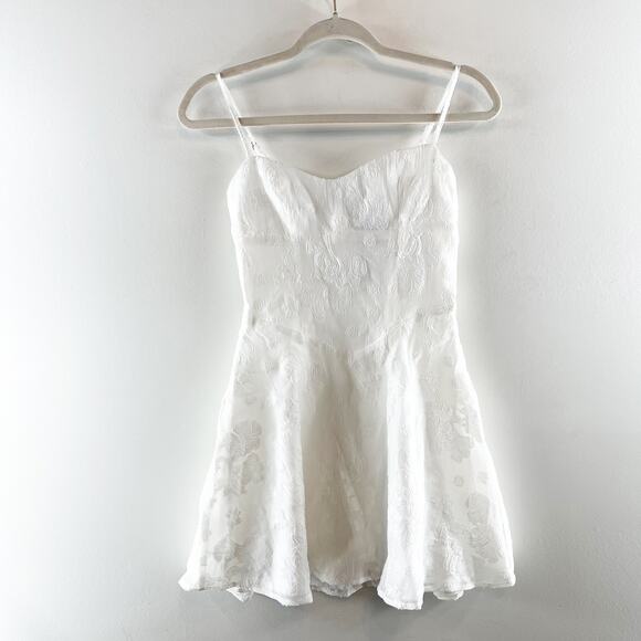 Princess Polly New Chapters Broderie Mini Dress White 0 - Picture 4 of 5